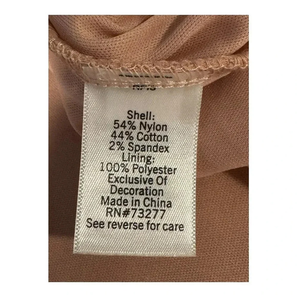 SO Women's Pink Lace Overlay Flutter Sleeve Blouse Size Small Casual Spring - Picture 8 of 8